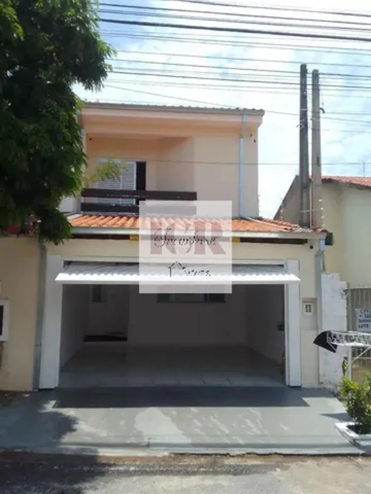 Sobrado, 3 quartos, 206 m² - Foto 1