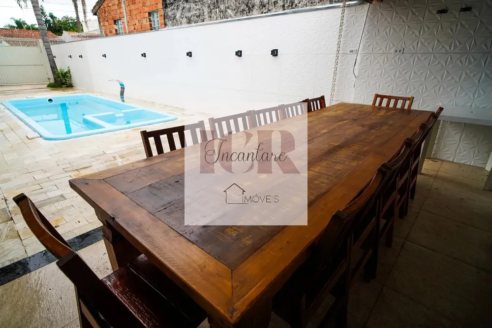 Casa, 3 quartos, 195 m² - Foto 8