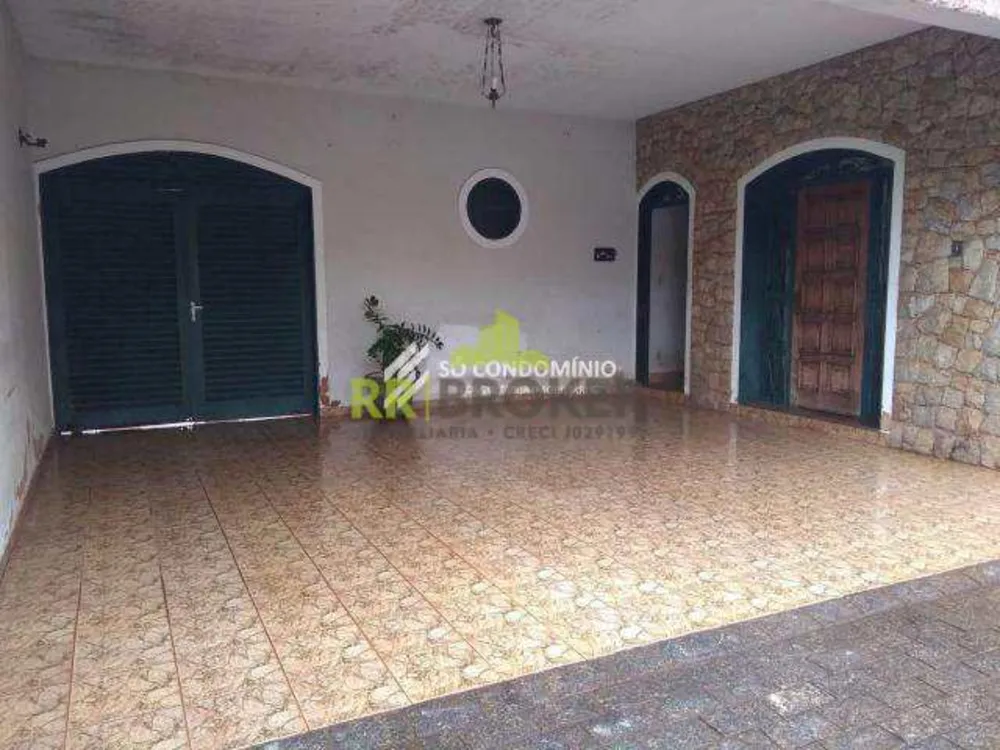 Casa, 3 quartos, 244 m² - Foto 10