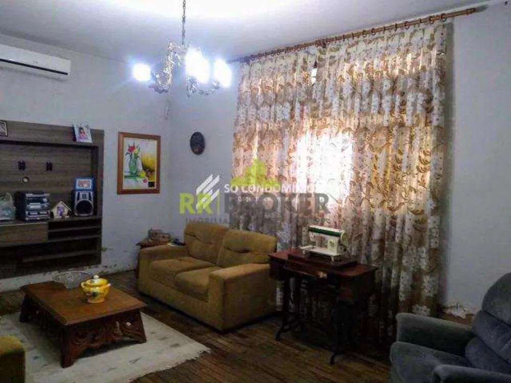 Casa, 3 quartos, 244 m² - Foto 6