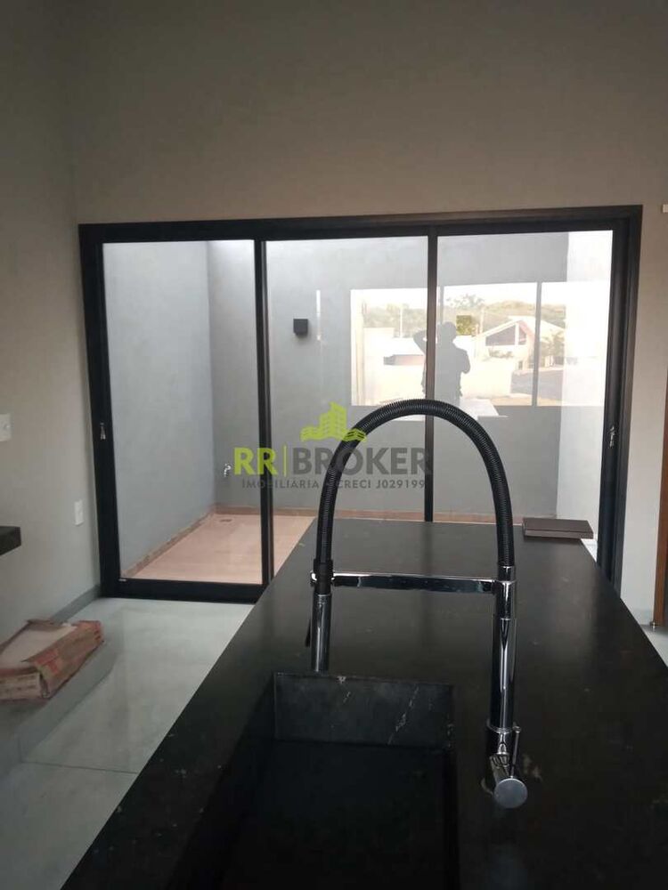 Casa de Condomínio à venda com 3 quartos, 200m² - Foto 5