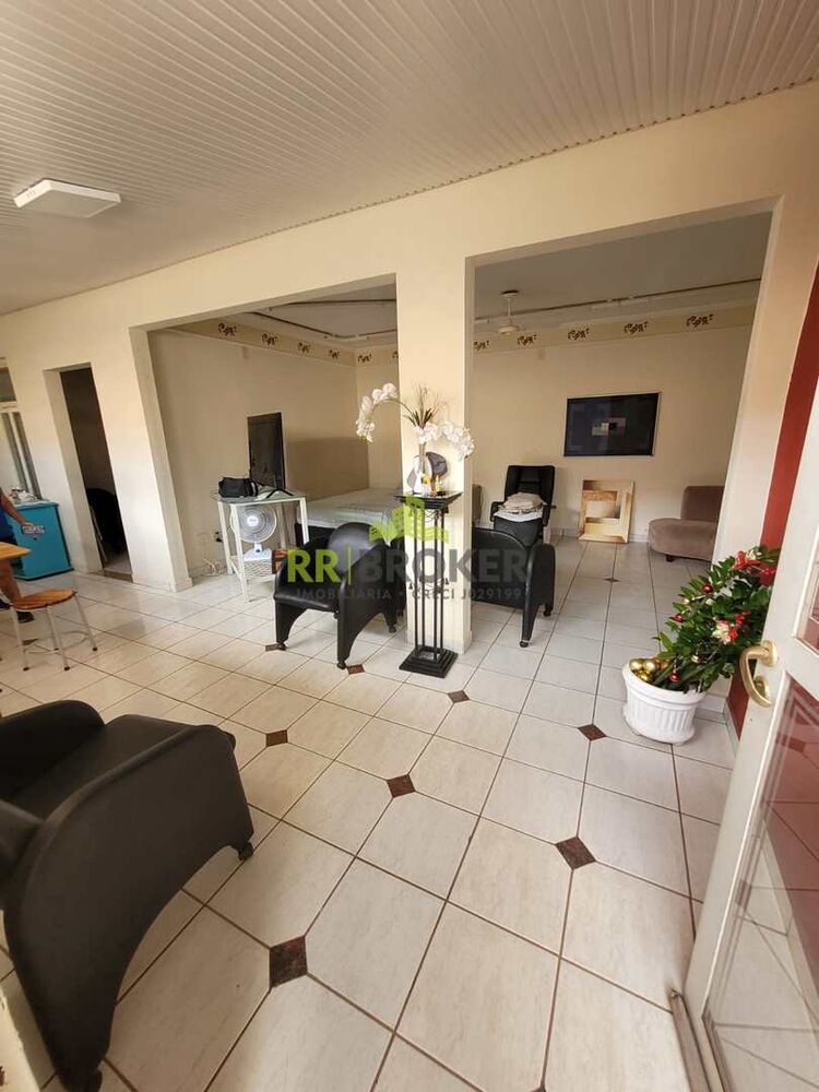 Casa à venda e aluguel com 5 quartos - Foto 11
