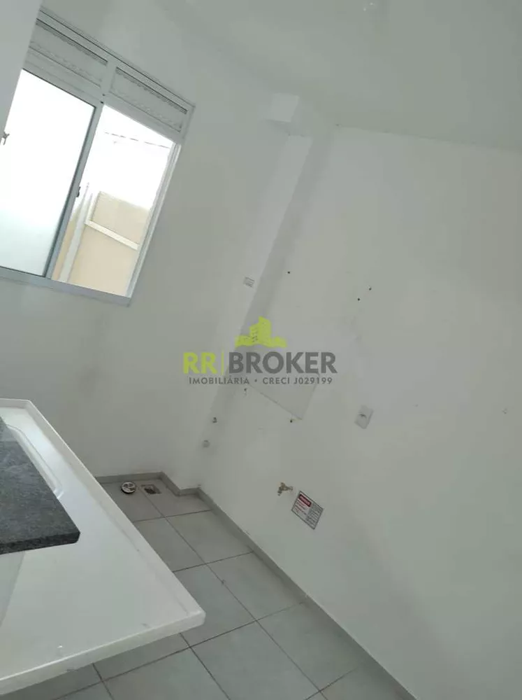 Apartamento para alugar com 2 quartos, 55m² - Foto 4