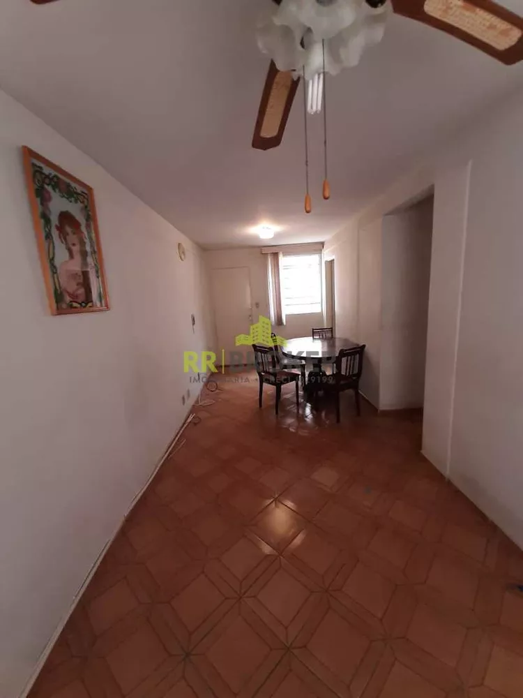 Apartamento à venda com 2 quartos - Foto 1