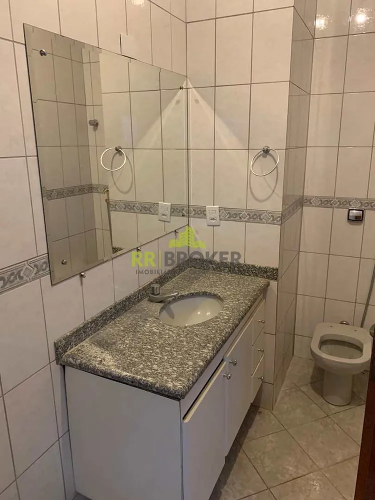 Casa, 3 quartos, 233 m² - Foto 10