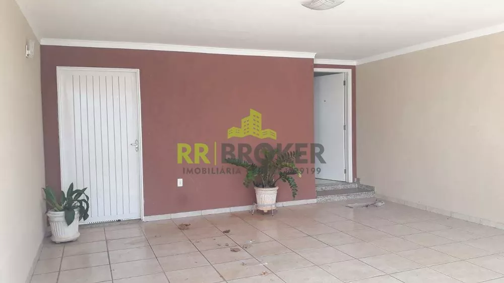 Casa à venda com 3 quartos, 150m² - Foto 4