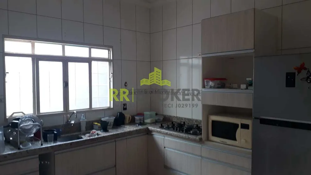 Casa, 3 quartos, 150 m² - Foto 2