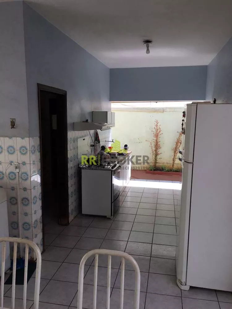 Casa, 3 quartos, 210 m² - Foto 6