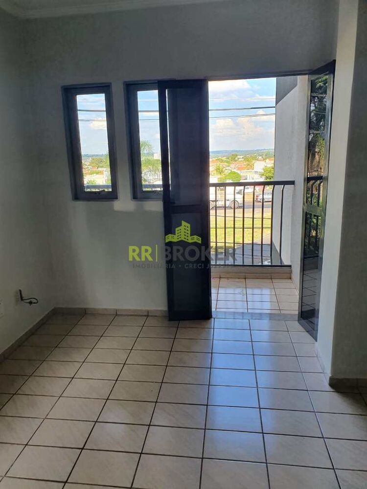 Apartamento à venda e aluguel com 3 quartos, 90m² - Foto 1