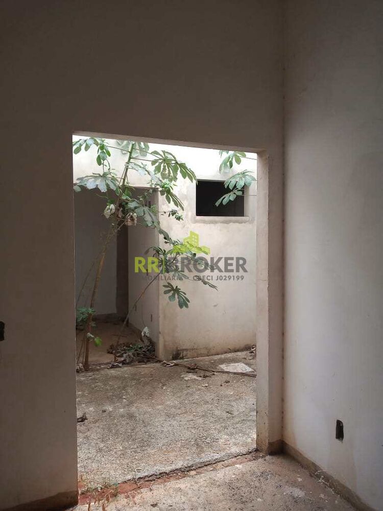 Casa à venda com 3 quartos, 299m² - Foto 8