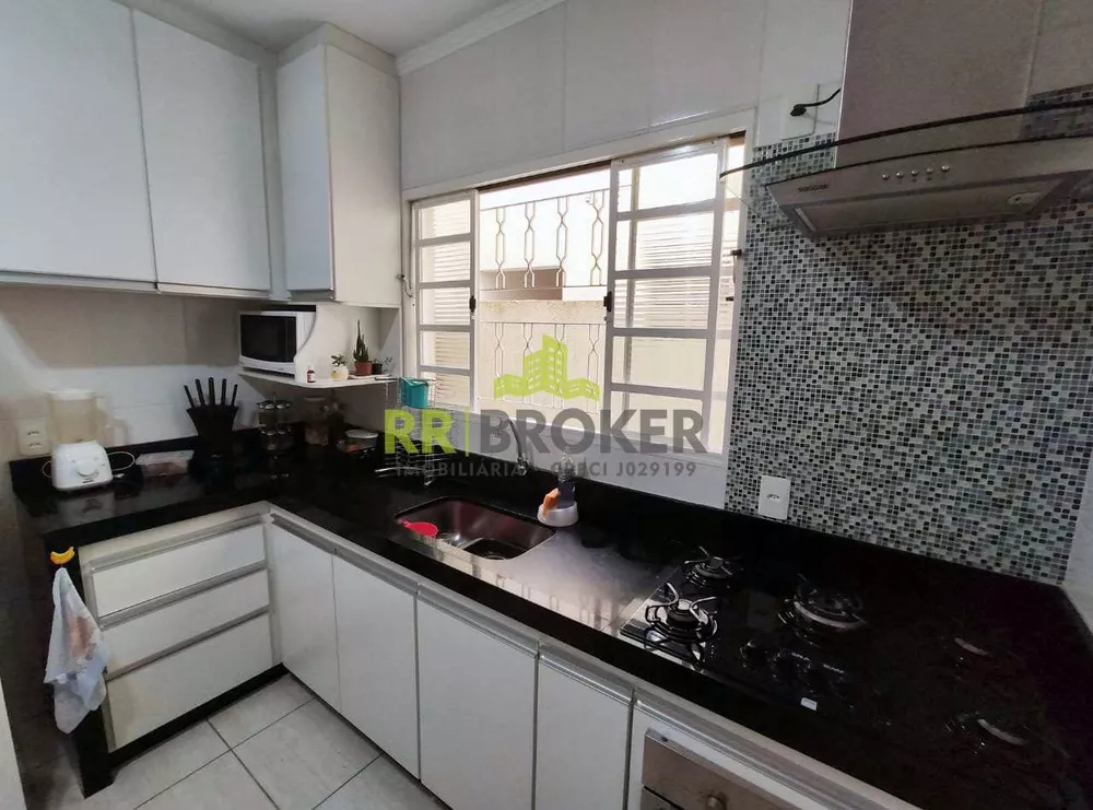 Apartamento à venda com 2 quartos, 55m² - Foto 16