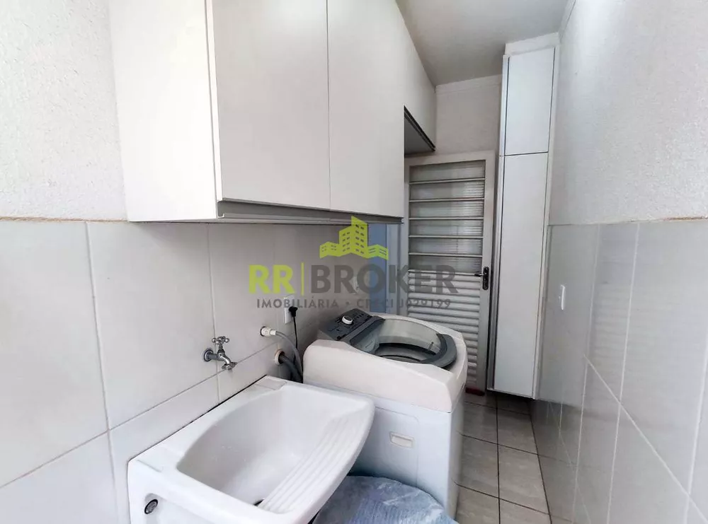 Apartamento à venda com 2 quartos, 55m² - Foto 17