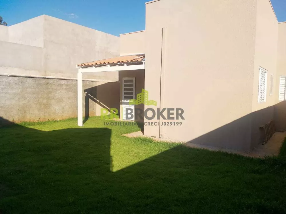 Casa à venda com 3 quartos, 200m² - Foto 2