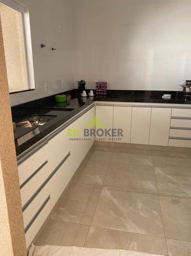 Casa, 3 quartos, 200 m² - Foto 4