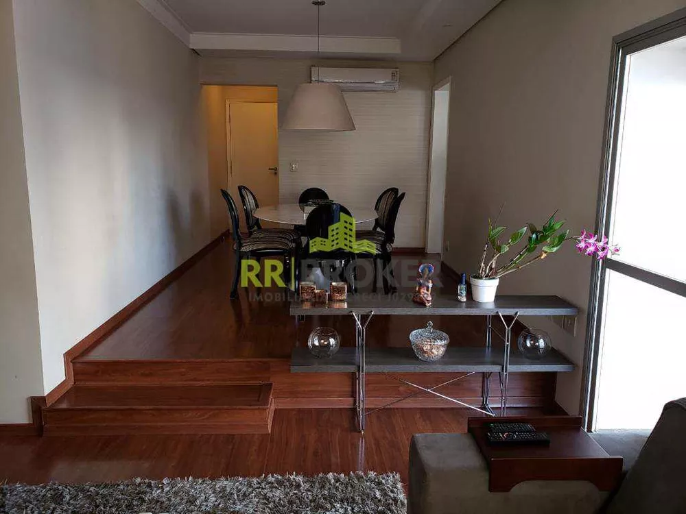 Apartamento à venda com 3 quartos, 219m² - Foto 2