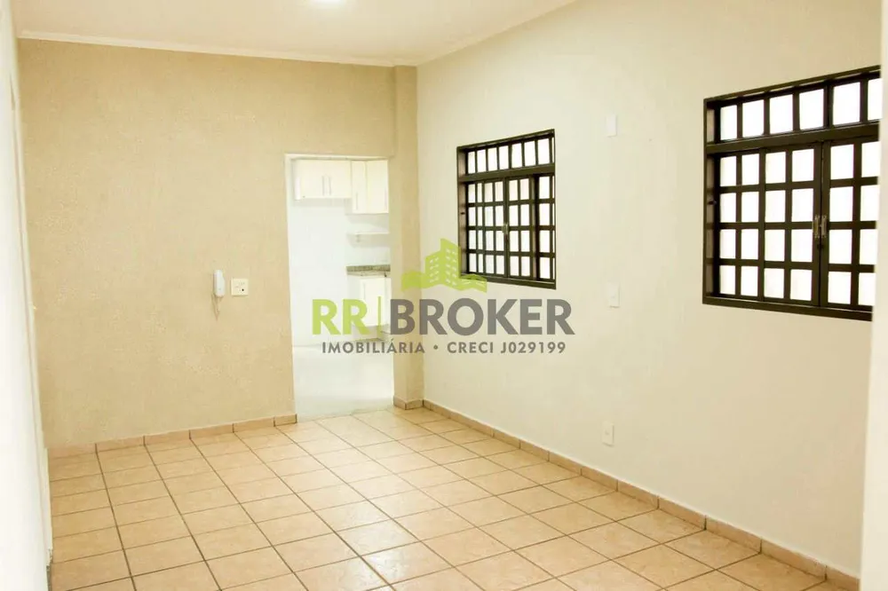 Casa, 3 quartos, 195 m² - Foto 1