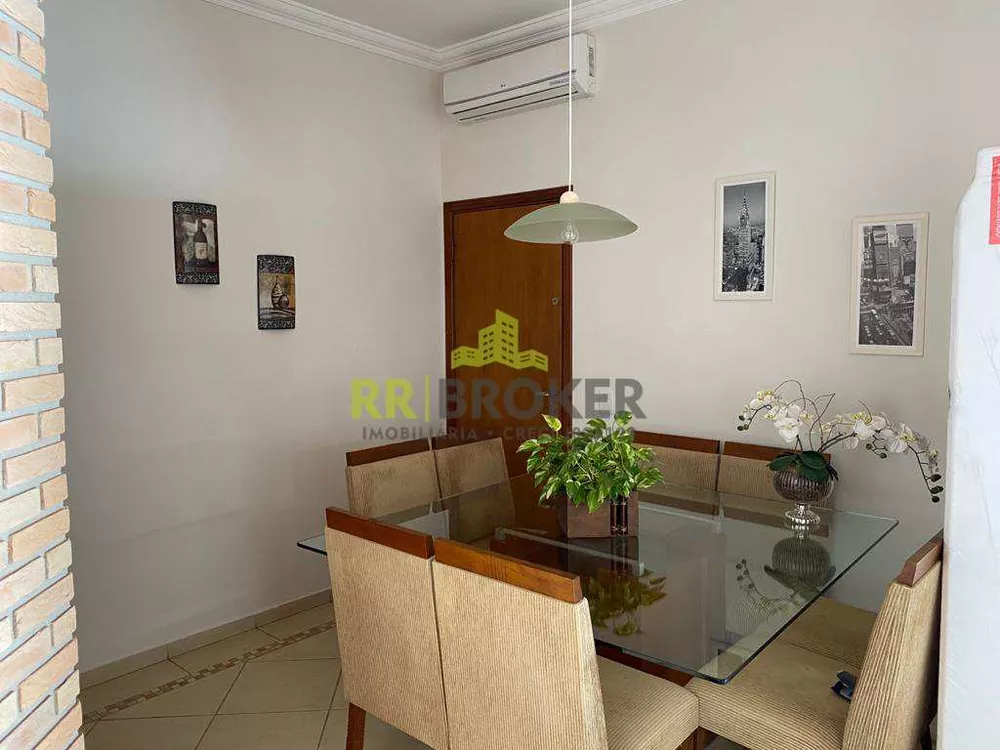 Casa à venda com 3 quartos, 232m² - Foto 2