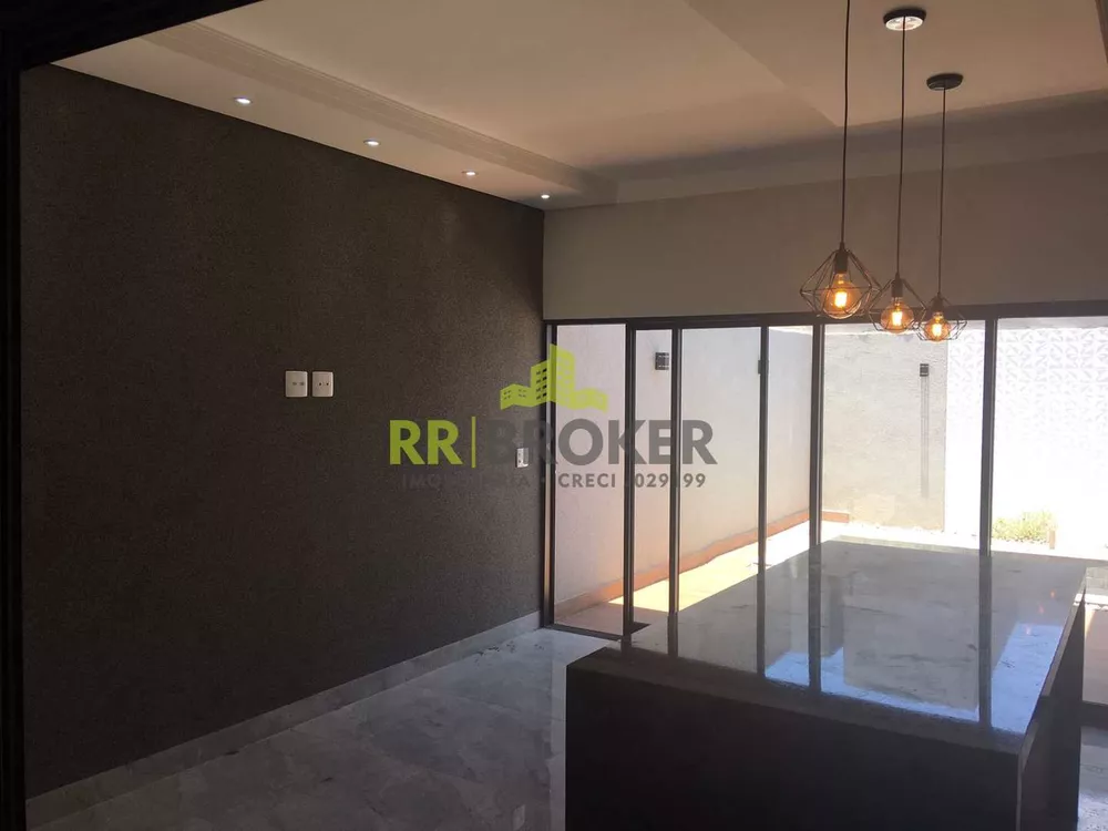 Casa à venda com 3 quartos, 153m² - Foto 11