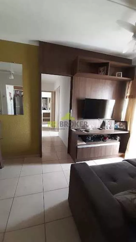 Apartamento à venda com 3 quartos, 83m² - Foto 3