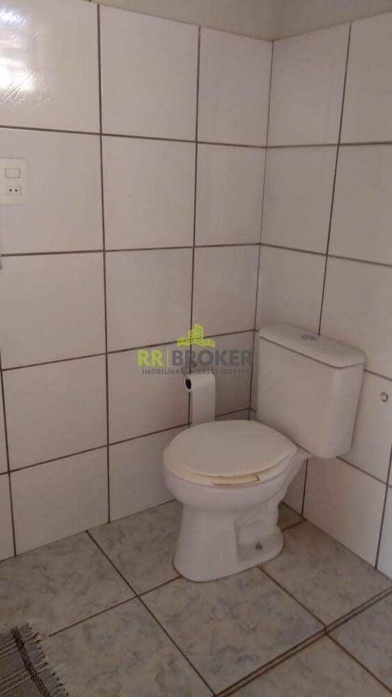 Casa à venda com 3 quartos, 150m² - Foto 2