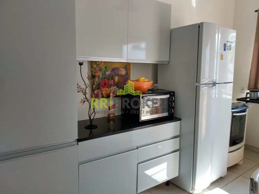Casa, 2 quartos, 250 m² - Foto 1