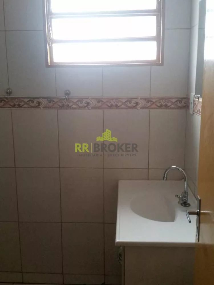 Apartamento para alugar com 2 quartos, 41m² - Foto 4