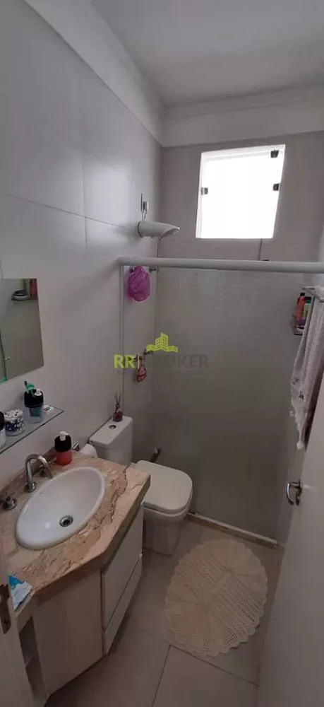 Casa de Condomínio à venda com 3 quartos, 200m² - Foto 15