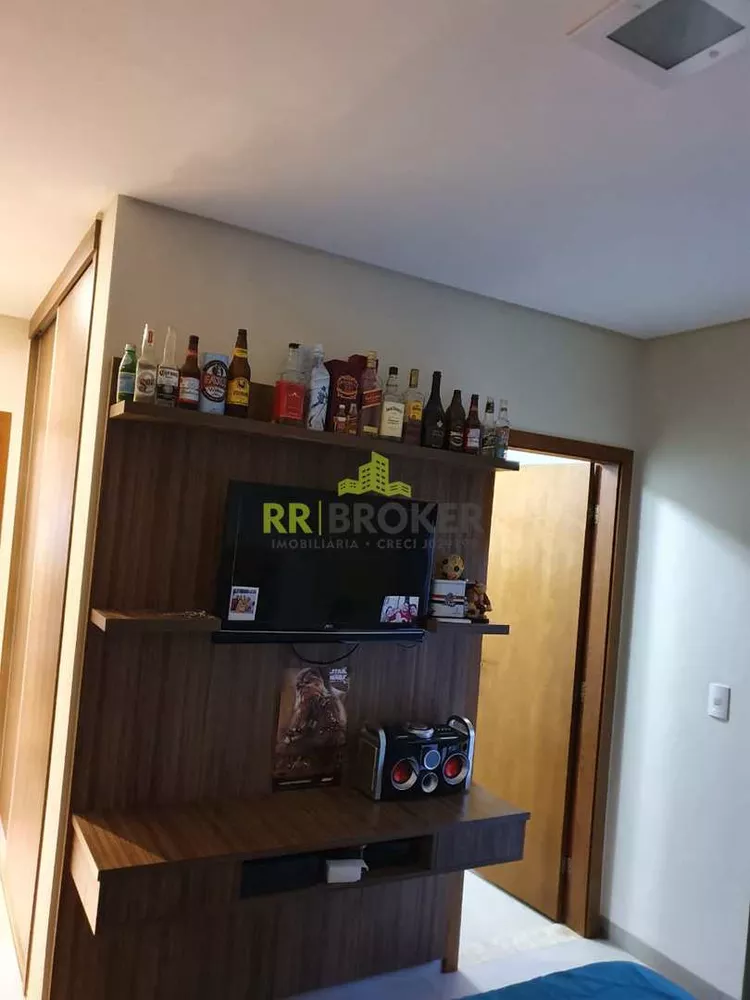 Apartamento à venda com 3 quartos - Foto 4