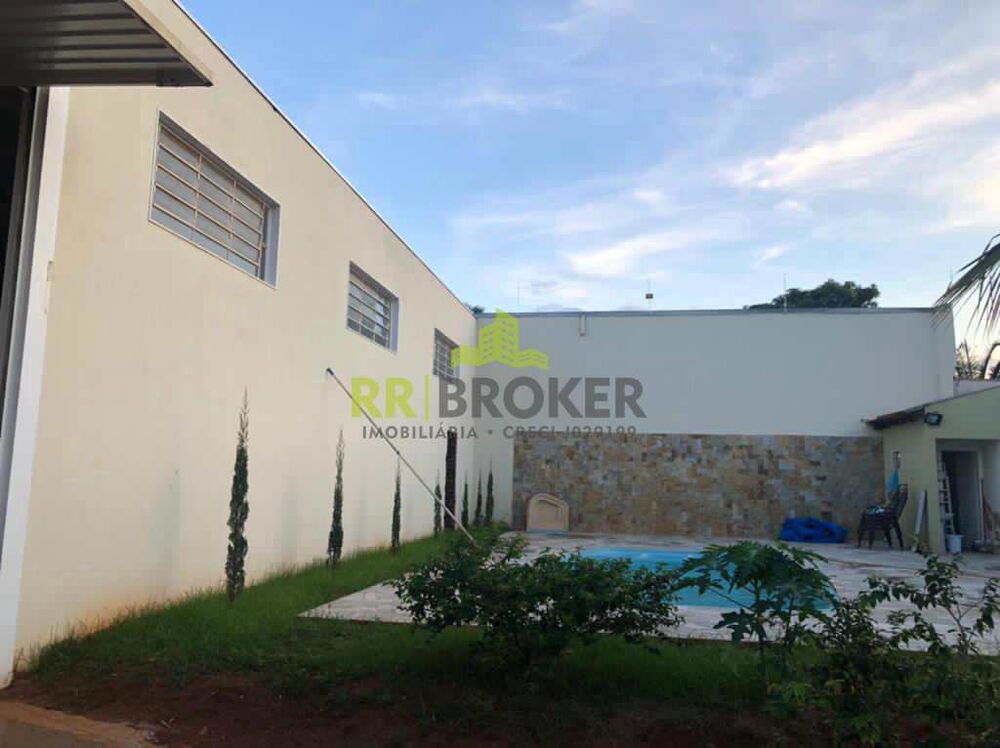 Chácara, 4 quartos, 1800 m² - Foto 2
