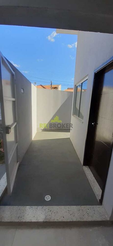 Casa à venda com 2 quartos, 144m² - Foto 3