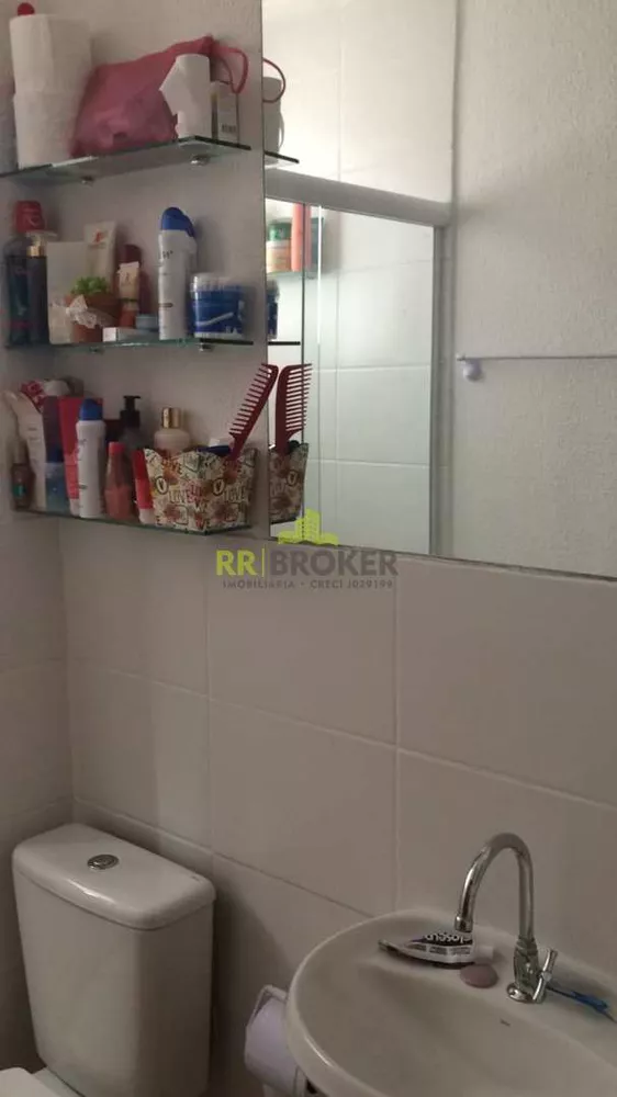 Apartamento à venda com 2 quartos, 45m² - Foto 2