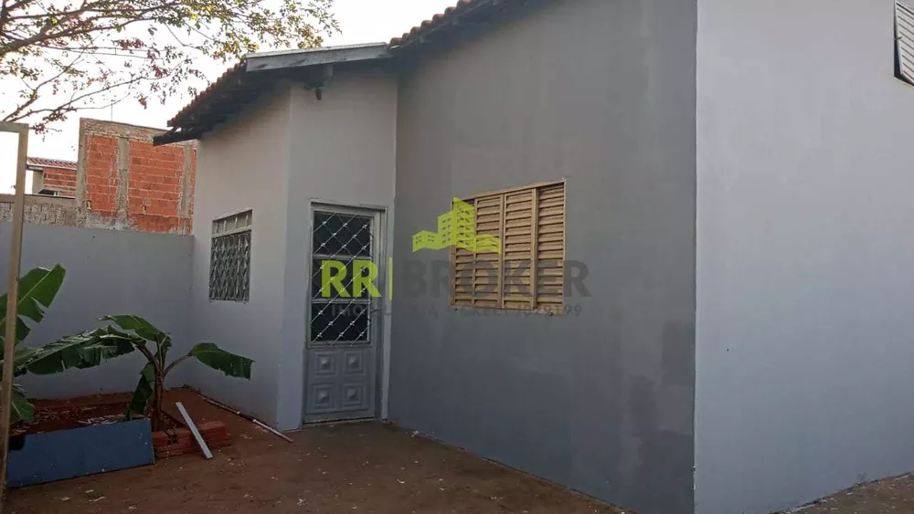 Casa à venda com 2 quartos, 200m² - Foto 4