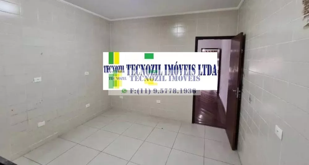 Sobrado à venda com 2 quartos, 110m² - Foto 1