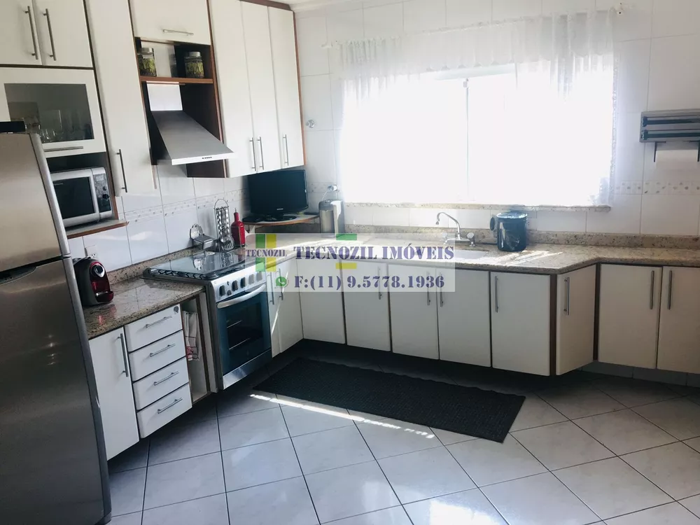 Sobrado à venda com 3 quartos, 192m² - Foto 13