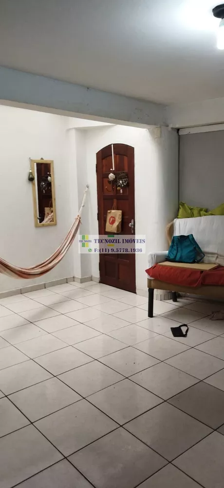 Sobrado à venda com 2 quartos, 190m² - Foto 2