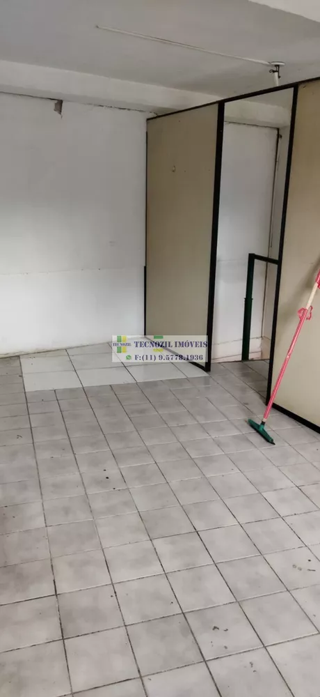 Sobrado à venda com 2 quartos, 190m² - Foto 3