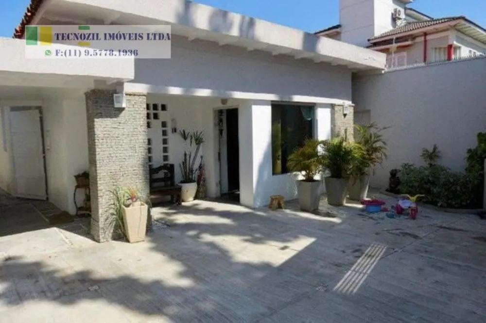 Sobrado, 3 quartos, 180 m² - Foto 1