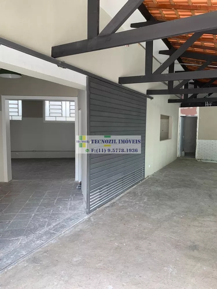 Casa à venda e aluguel com 5 quartos, 250m² - Foto 4