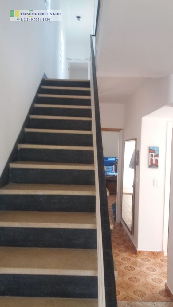 Sobrado à venda com 4 quartos, 200m² - Foto 18