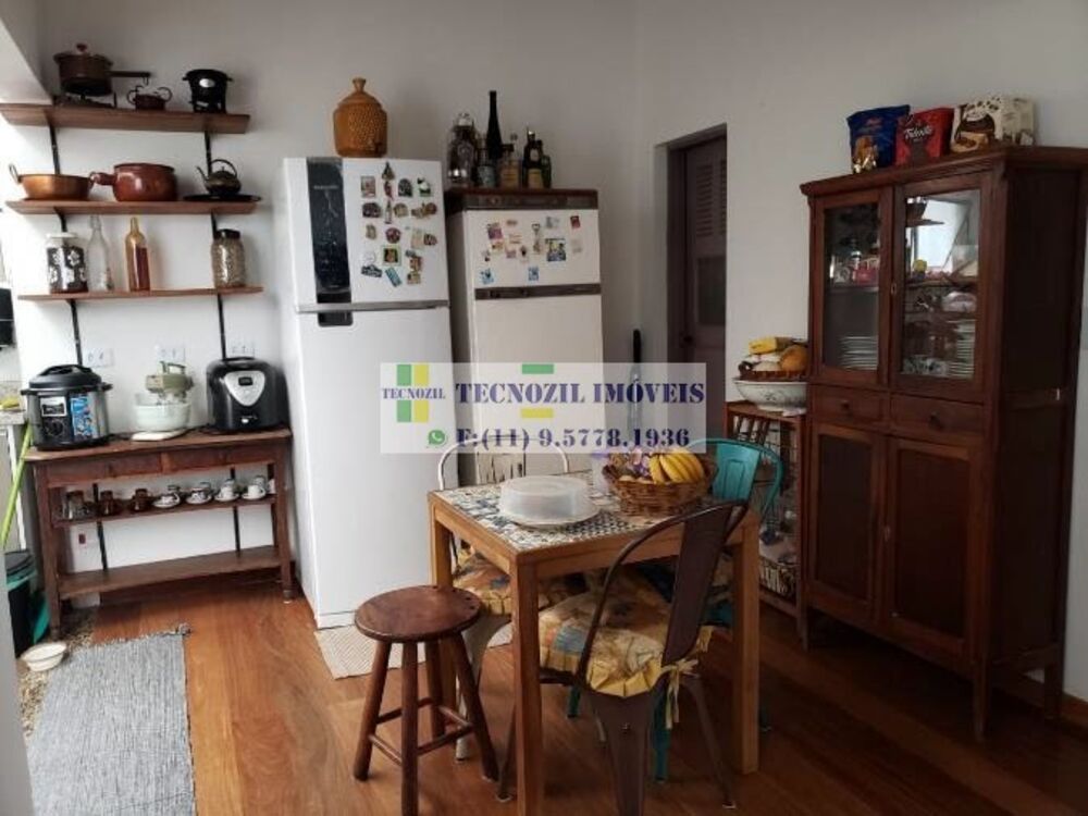 Sobrado à venda com 7 quartos, 450m² - Foto 2