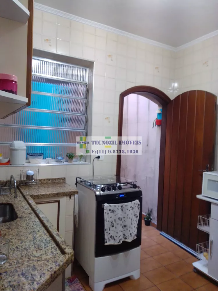 Sobrado à venda com 2 quartos, 70m² - Foto 2