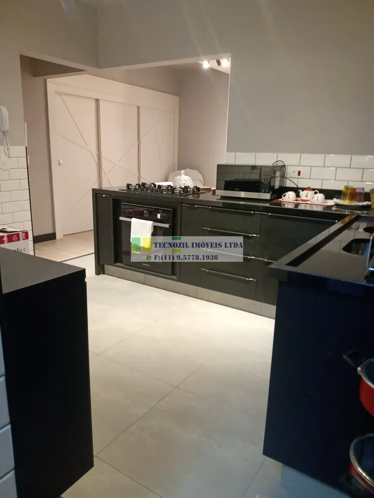 Apartamento, 3 quartos, 147 m² - Foto 1