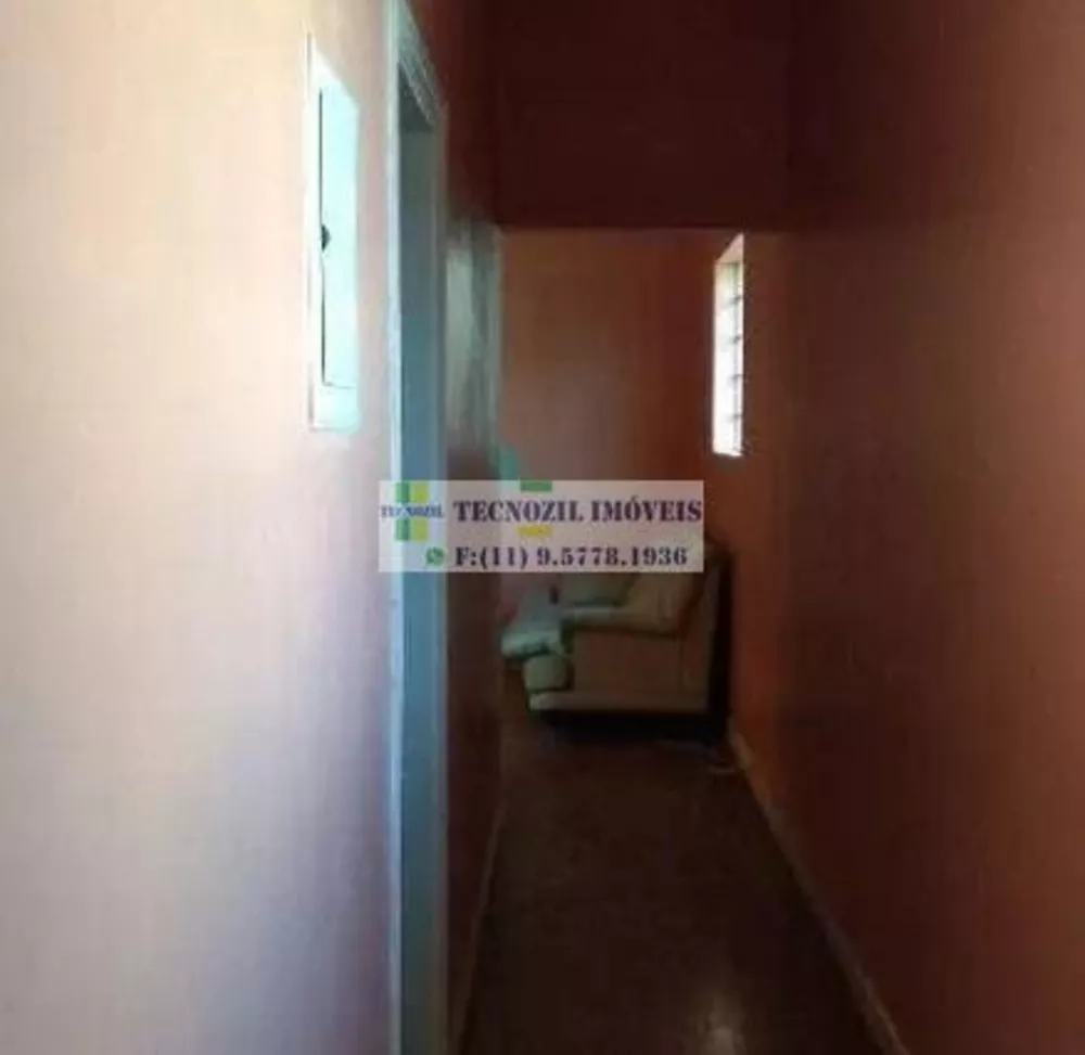 Sobrado à venda com 3 quartos, 200m² - Foto 1