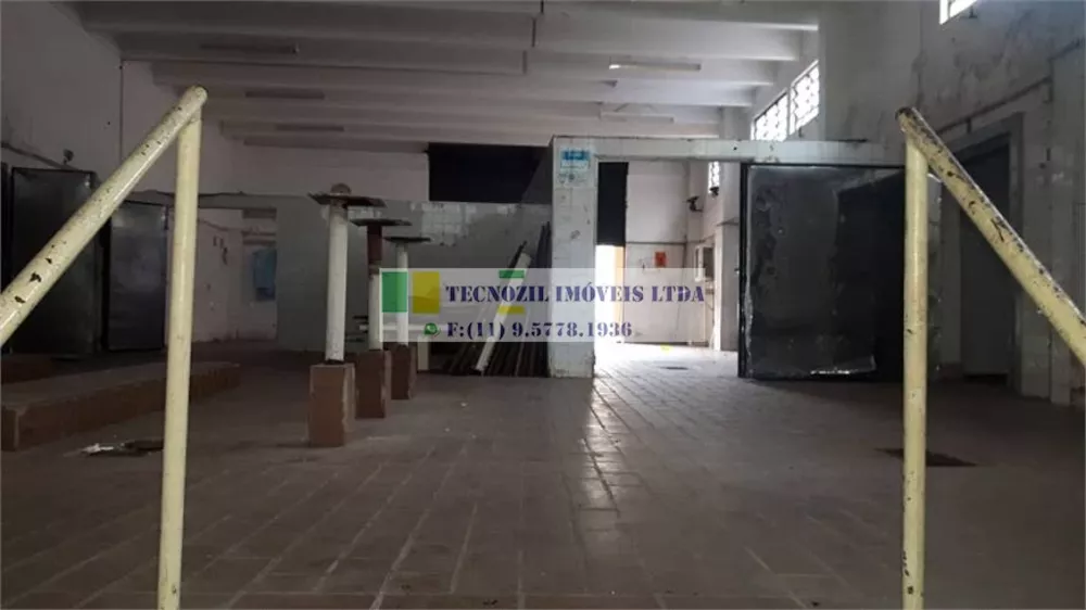 Depósito-Galpão, 856 m² - Foto 1