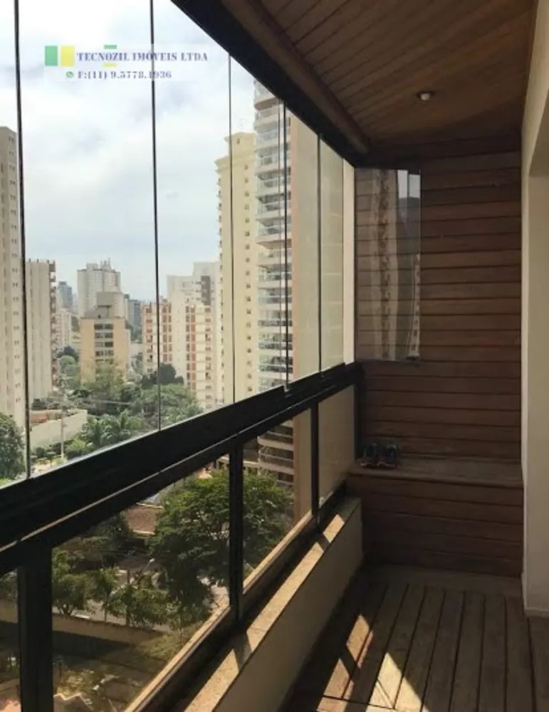 Apartamento à venda com 4 quartos, 209m² - Foto 1