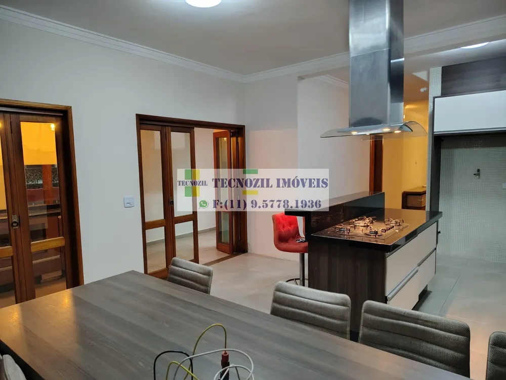 Sobrado, 3 quartos, 225 m² - Foto 3