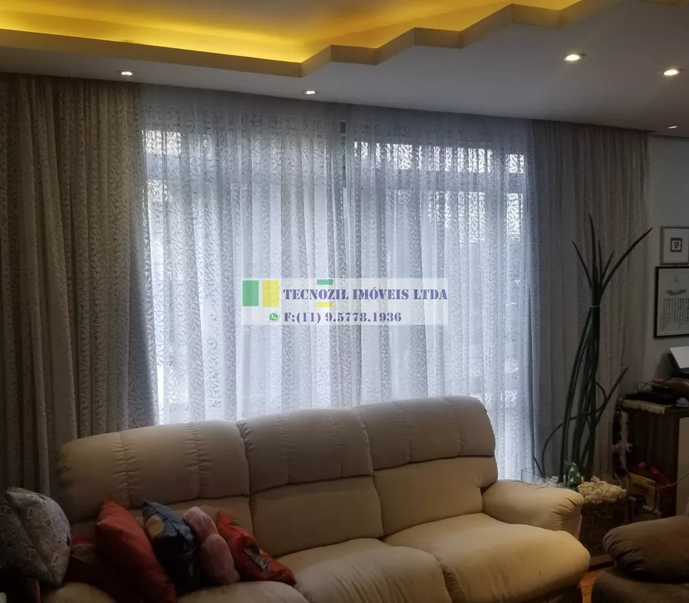 Sobrado à venda com 4 quartos, 225m² - Foto 3