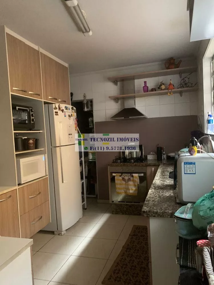 Sobrado à venda com 3 quartos, 120m² - Foto 2