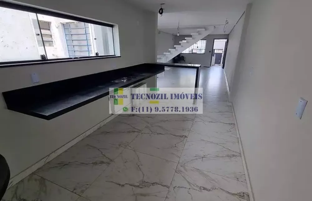 Sobrado à venda com 4 quartos, 229m² - Foto 2