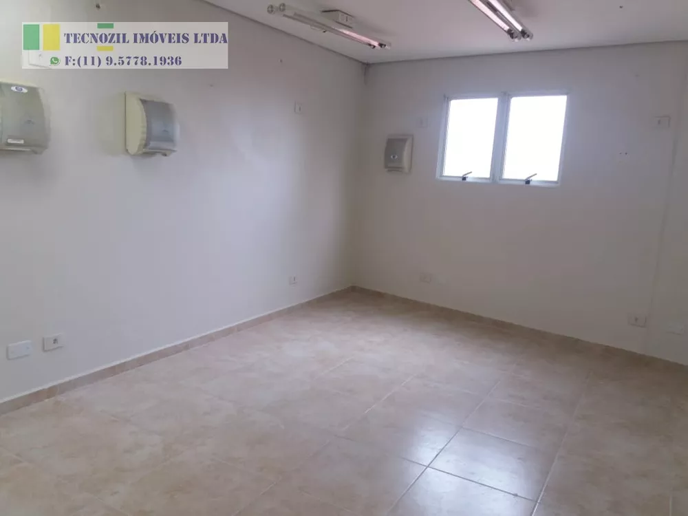 Sobrado à venda com 3 quartos, 320m² - Foto 2